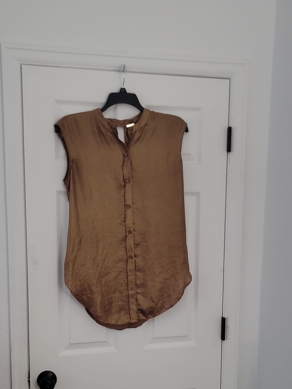 Chico's Metallic Bronze Label Top